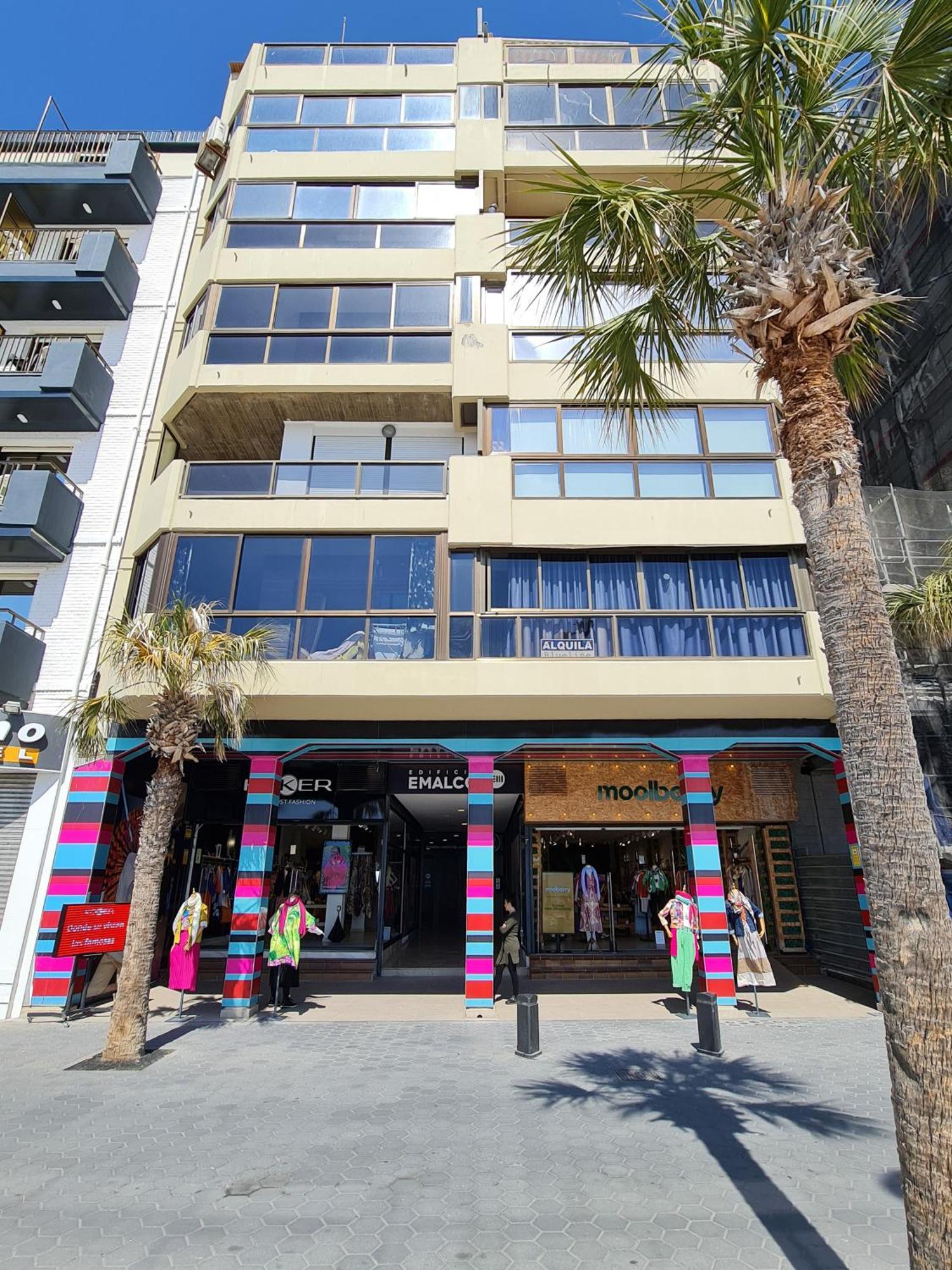 Apartamento Balcon De La Luna Benidorm Luaran gambar